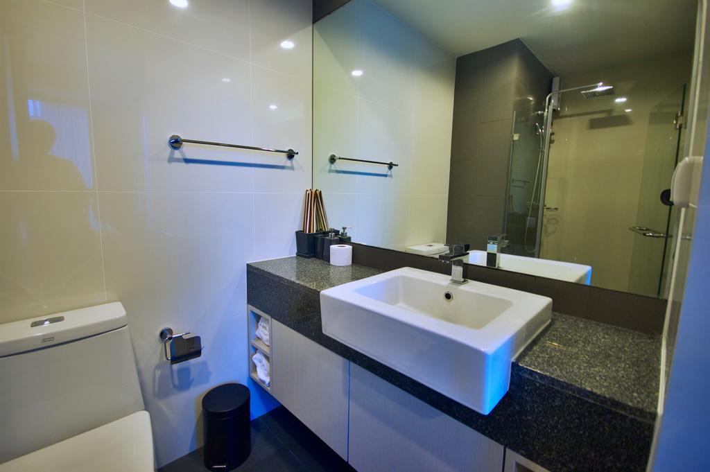 6Th Avenue Surin By Risa Praia de Surin Exterior foto