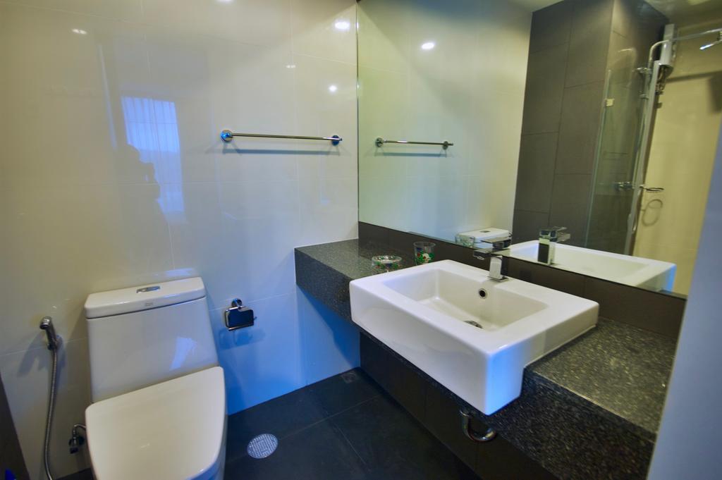 6Th Avenue Surin By Risa Praia de Surin Exterior foto